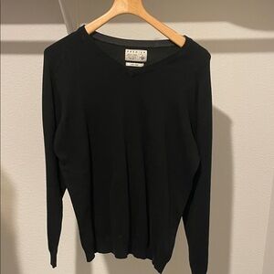 Jack & Jones black v neck sweater - L